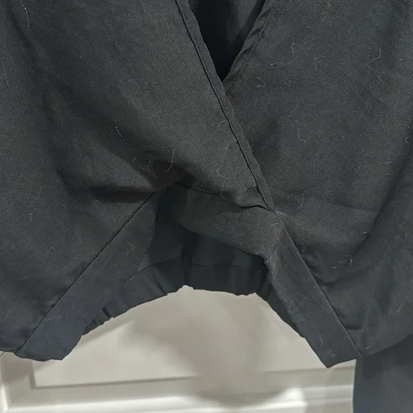 Silence + Noise Balloon Sleeve Deep Plunge Neck Top - Picture 5 of 8